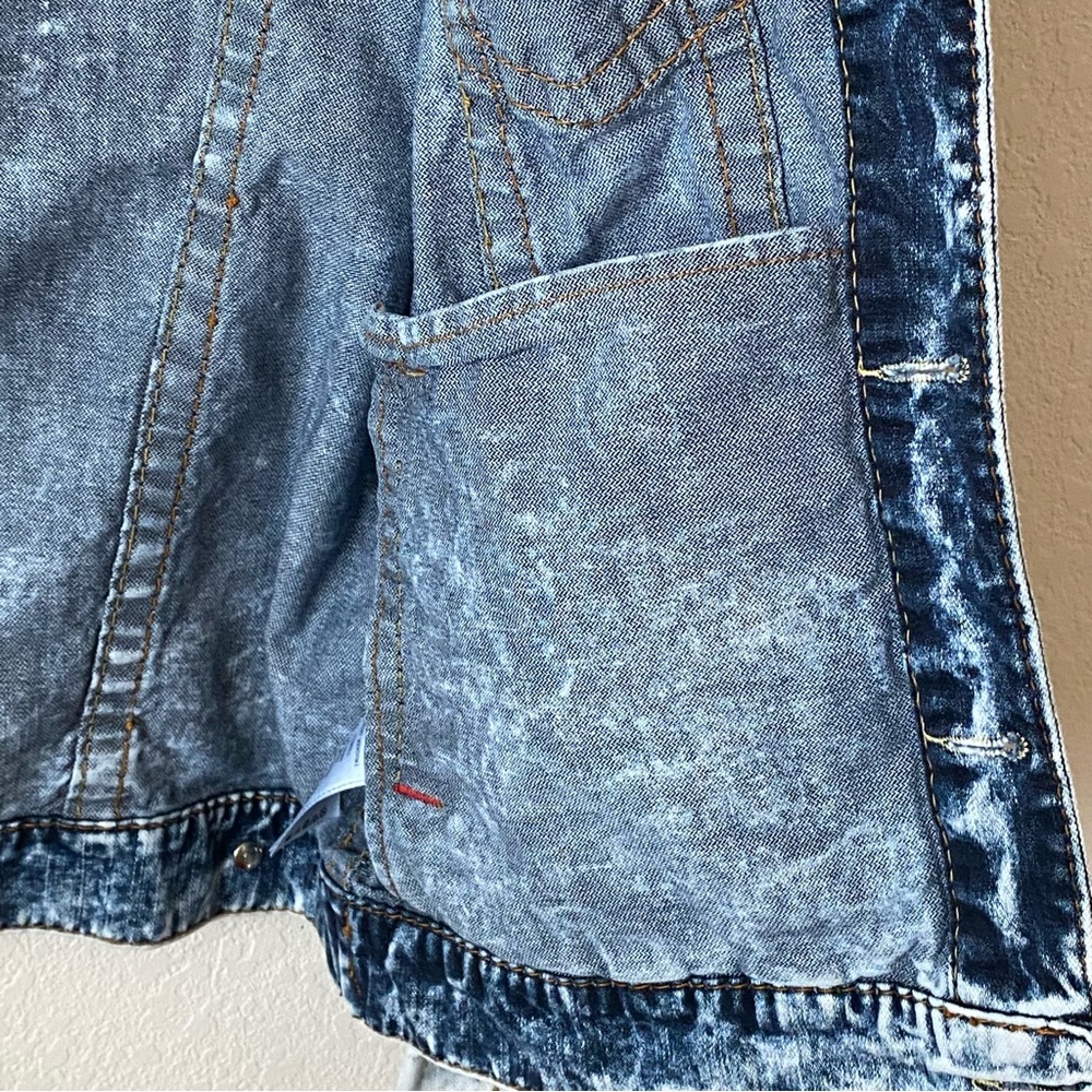 True Religion • Acid Washed Rope Stitched Trucker Jacket - Picture 7 of 14